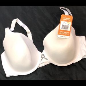 Warner’s underwire bra